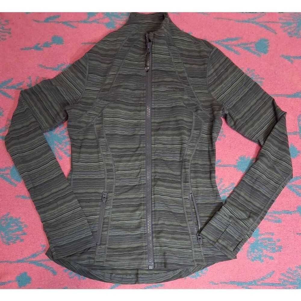 Lululemon womens size 8 define jacket full zip green heathered gray running